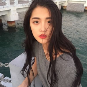 真人版闺蜜头像一左一右精选 女生头像 第12张 真人版闺蜜头像一左一右精选 女生头像 第12张