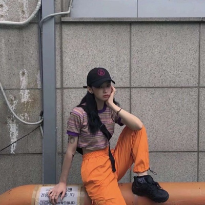 超绝的QQ头像女生潮图真人款 女生头像 第3张