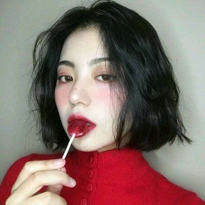 🔥2025必看！真人欧美范女生头像推荐 女生头像 第8张
