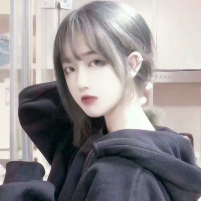 超赞!2025真人流行闺蜜头像来袭🥰 友情头像 第4张 超赞!2025真人流行闺蜜头像来袭🥰 友情头像 第4张
