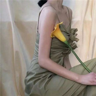 美到犯规的气质女神头像推荐 女生头像 第14张