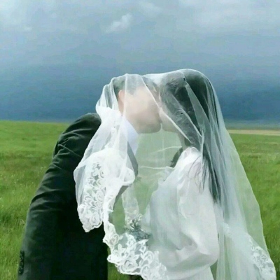 婚纱情侣头像浪漫一对两张，浪漫值瞬间爆表！ 情侣头像 第1张