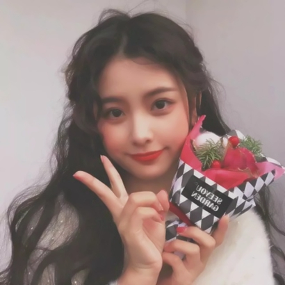 甜美气质女生头像高清图片推荐 女生头像 第29张