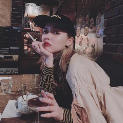 真人超潮女生头像大赏来啦 女生头像 第7张
