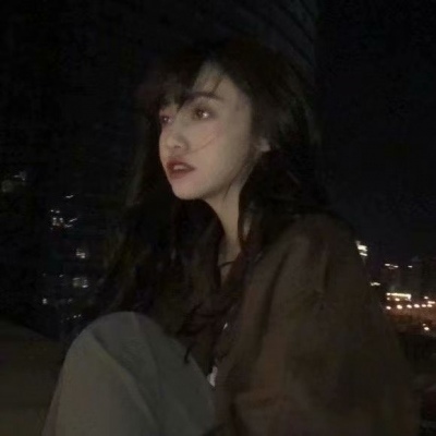 姐妹们快冲！丧系高清微信女生头像来啦 女生头像 第16张