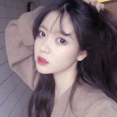 2025必看！真人气质女生高清头像来袭🥰 女生头像 第13张