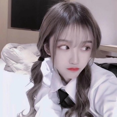超绝！独一无二的真人女生微信头像来啦 女生头像 第2张