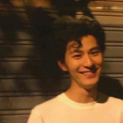 宝藏！20 岁左右高清帅气真人男照片头像来袭 男生头像 第6张