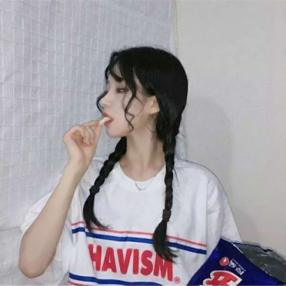 2025最新最火闺头一左一右,超配 友情头像 第8张 2025最新最火闺头一左一右,超配 友情头像 第8张
