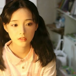 2025 必看！真人伤感女生高清头像来袭🥀 女生头像 第4张