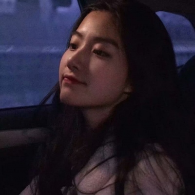 2025新款女生微信头像大赏，张张高清好看！ 女生头像 第15张