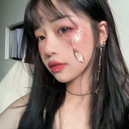 2025年超火真人女生照片头像来袭✨ 女生头像 第34张