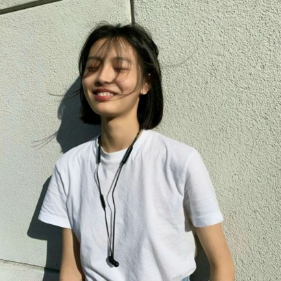 2025绝美真人小姐姐高清头像来袭✨ 女生头像 第20张
