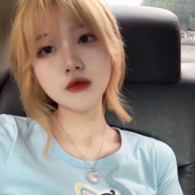 绝绝子！快手短发女生高清头像大全 女生头像 第14张