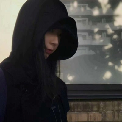 🔥2025超拽霸气女生真人头像来袭，酷到炸 女生头像 第28张