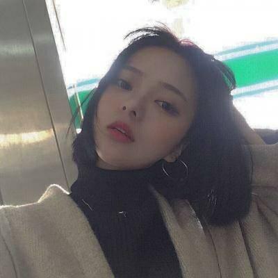 🔥2025必看!高清真人个性女生头像大全 女生头像 第32张 🔥2025必看!高清真人个性女生头像大全 女生头像 第32张
