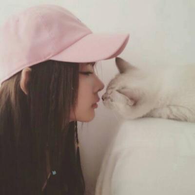 被狠狠拿捏住了!抱猫咪的仙气真人女生头像 女生头像 第8张 被狠狠拿捏住了!抱猫咪的仙气真人女生头像 女生头像 第8张