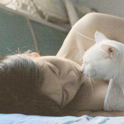 被狠狠拿捏住了!抱猫咪的仙气真人女生头像 女生头像 第11张 被狠狠拿捏住了!抱猫咪的仙气真人女生头像 女生头像 第11张