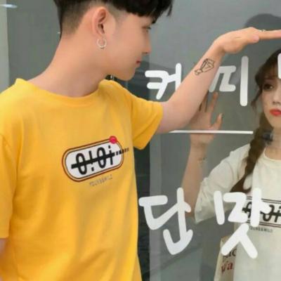 2025必冲的真人情侣头像来啦💕 情侣头像 第6张