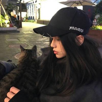被狠狠拿捏住了!抱猫咪的仙气真人女生头像 女生头像 第6张 被狠狠拿捏住了!抱猫咪的仙气真人女生头像 女生头像 第6张