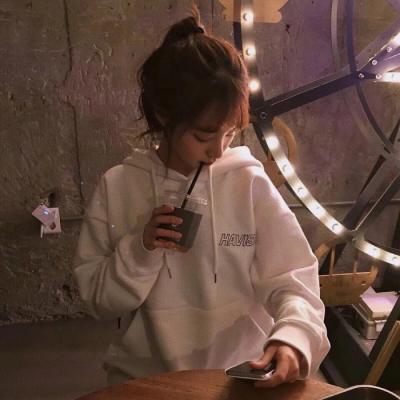 🌟2025必看!微信女生真人头像精选 女生头像 第18张 🌟2025必看!微信女生真人头像精选 女生头像 第18张