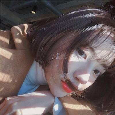 🔥2025真人微信女生简单气质头像大全 女生头像 第4张