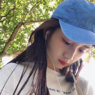🔥2025真人微信女生简单气质头像大全 女生头像 第7张