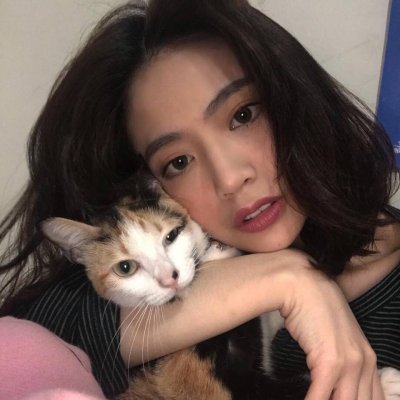 2025真人女生超潮高清QQ头像来袭✨ 女生头像 第5张 2025真人女生超潮高清QQ头像来袭✨ 女生头像 第5张