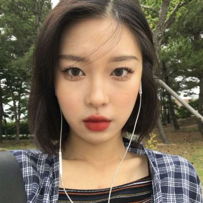 2025超绝真人女生微信个性头像来袭✨ 女生头像 第4张 2025超绝真人女生微信个性头像来袭✨ 女生头像 第4张