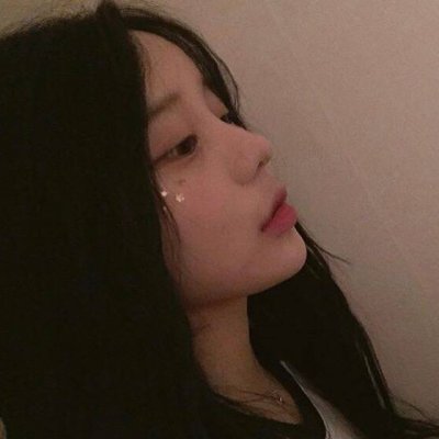 2025真人女生超潮高清QQ头像来袭✨ 女生头像 第19张 2025真人女生超潮高清QQ头像来袭✨ 女生头像 第19张
