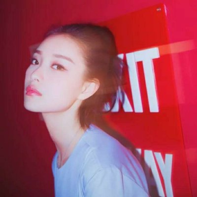 超绝!真人红色系女生头像大全✨ 女生头像 第4张 超绝!真人红色系女生头像大全✨ 女生头像 第4张