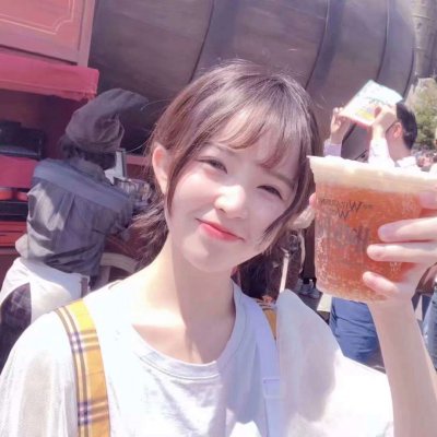 超酷真人短发女生头像来袭！帅炸啦💥 情侣头像 第5张
