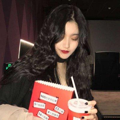 👸2025年必看的QQ非主流女生真人个性头像来啦 女生头像 第15张
