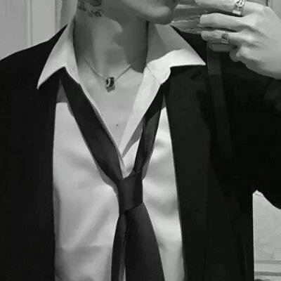 宝藏!男生不露脸真人头像来袭✨ 男生头像 第24张 宝藏!男生不露脸真人头像来袭✨ 男生头像 第24张