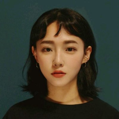 🔥2025新款真人女生个性头像推荐 女生头像 第1张 🔥2025新款真人女生个性头像推荐 女生头像 第1张