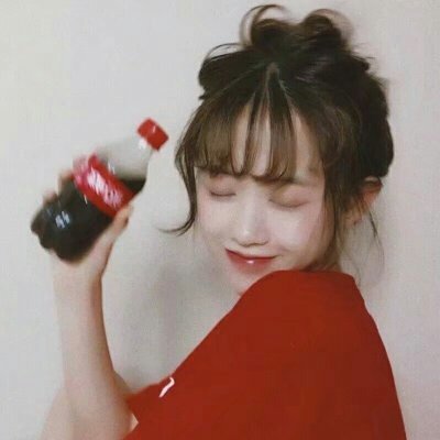 红色系温柔真人女生头像来袭🥰 女生头像 第9张 红色系温柔真人女生头像来袭🥰 女生头像 第9张