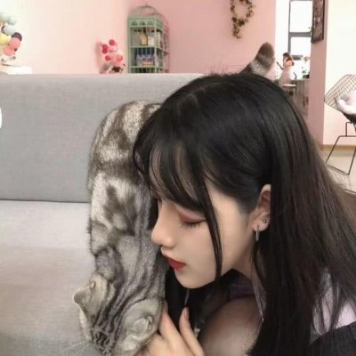 超绝!2025微信真人女头大全✨ 女生头像 第17张 超绝!2025微信真人女头大全✨ 女生头像 第17张