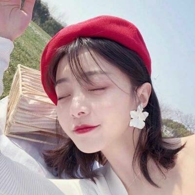 红色系温柔真人女生头像来袭🥰 女生头像 第10张 红色系温柔真人女生头像来袭🥰 女生头像 第10张