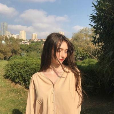 🔥2025必看！超火欧美范儿女生真人高清头像来袭 女生头像 第15张