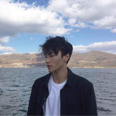 2025超绝QQ个性真人情侣头像来袭,一左一右超有爱💕 情侣头像 第18张 2025超绝QQ个性真人情侣头像来袭,一左一右超有爱💕 情侣头像 第18张