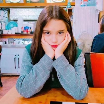 宝藏来袭✨2025个性欧美风女生高清真人头像 女生头像 第15张 宝藏来袭✨2025个性欧美风女生高清真人头像 女生头像 第15张