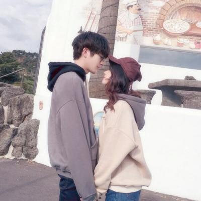 2025超绝QQ个性真人情侣头像来袭,一左一右超有爱💕 情侣头像 第5张 2025超绝QQ个性真人情侣头像来袭,一左一右超有爱💕 情侣头像 第5张