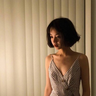 🔍2025必看！真人高冷气质女神范头像来袭  女生头像 第1张