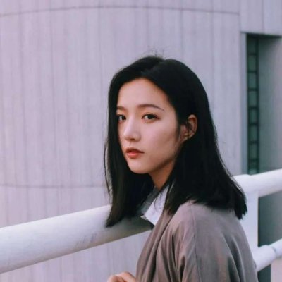 🔥2025年超火的真人女生头像来啦 女生头像 第2张