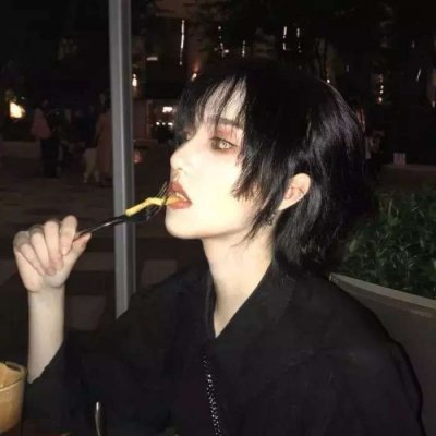 🔥2025年超火的真人女生头像来啦 女生头像 第23张