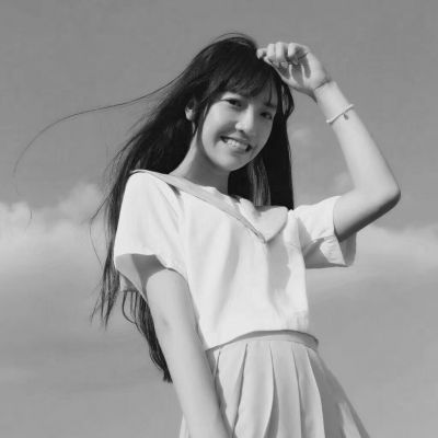2025真人黑白高清女微信头像来袭🥰 女生头像 第1张 2025真人黑白高清女微信头像来袭🥰 女生头像 第1张