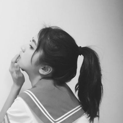 2025真人黑白高清女微信头像来袭🥰 女生头像 第13张 2025真人黑白高清女微信头像来袭🥰 女生头像 第13张