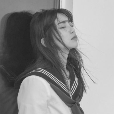 2025真人黑白高清女微信头像来袭🥰 女生头像 第9张 2025真人黑白高清女微信头像来袭🥰 女生头像 第9张