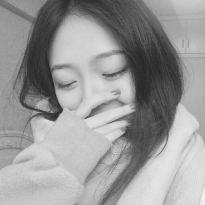 2025真人黑白高清女微信头像来袭🥰 女生头像 第15张 2025真人黑白高清女微信头像来袭🥰 女生头像 第15张