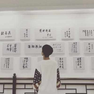 头像简约背影,狠狠拿捏氛围感 男生头像 第24张 头像简约背影,狠狠拿捏氛围感 男生头像 第24张